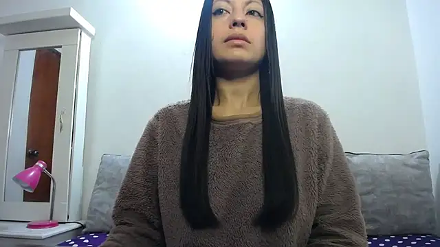 Snapshot of Taylormegan chatting on October 14, 3:24 pm Taylormegan online show from October 14, 3:24 pm