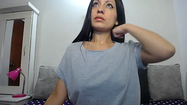 Snapshot of Taylormegan chatting on October 24, 11:56 pm Taylormegan online show from October 24, 11:56 pm