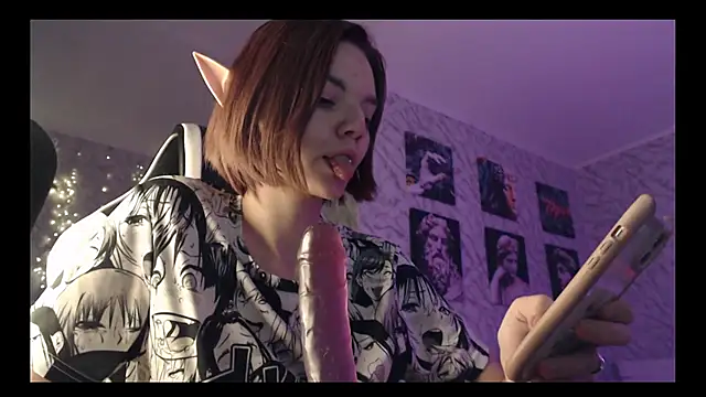 Kitti study online show from September 25, 12:09 pm