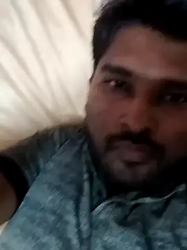 milkyseduce online show from October 27, 6:45 pm