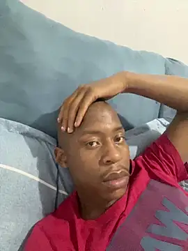 Snapshot of dick4mami chatting on March 2, 6:04 pm dick4mami online show from March 2, 6:04 pm