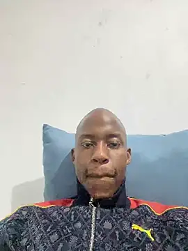 Snapshot of dick4mami chatting on March 6, 7:10 pm dick4mami online show from March 6, 7:10 pm