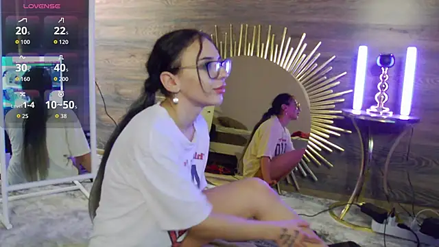 IsabellaLuxx online show from October 14, 8:09 pm