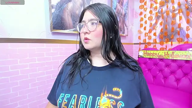 Dulce meow online show from October 22, 11:54 am