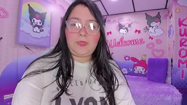 Snapshot of Dulce_meow chatting on April 11, 11:58 am Dulce meow online show from April 11, 11:58 am