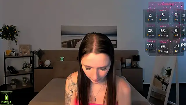 WildHoneyXO online show from September 23, 6:05 am