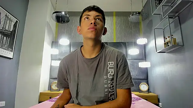 AdamMatt  online show from September 18, 4:14 am