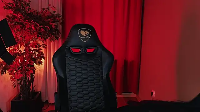 Jolie Orchid online show from October 15, 12:27 pm