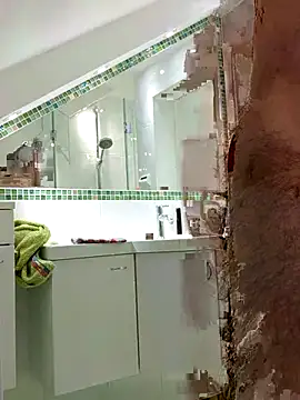 Oldmenhot66 online show from October 7, 4:31 am