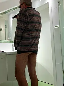 Oldmenhot66 online show from October 9, 4:54 am