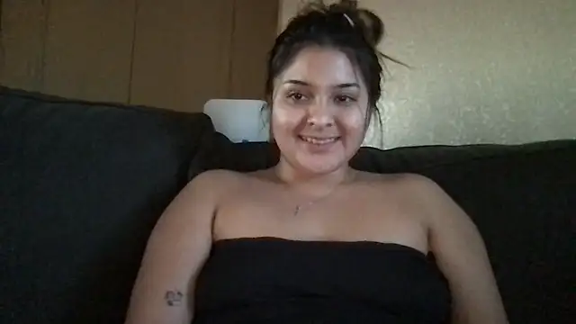 tinnnyym online show from January 8, 12:35 am