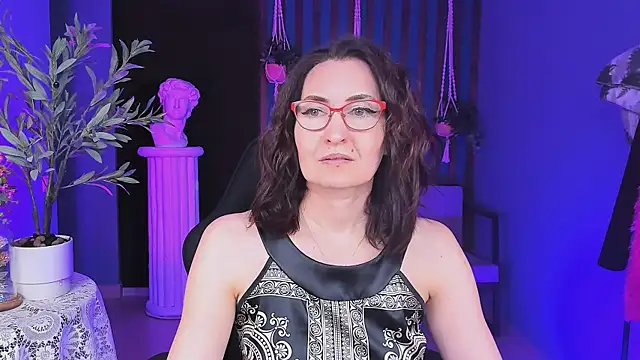 UnaTerra online show from November 9, 5:06 am