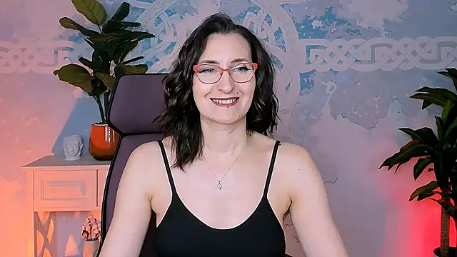 UnaTerra online show from December 1, 9:36 am