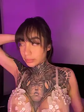 insanee23 online show from September 16, 6:36 am
