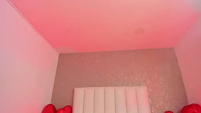 KaylieBrooks online show from February 11, 6:24 pm