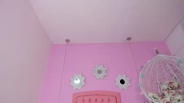 CannelaSmith online show from November 10, 7:35 pm