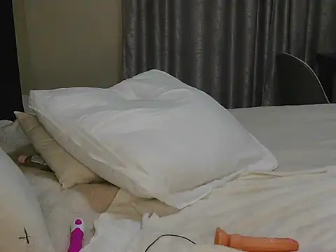 Snapshot of Sultry_Booty chatting on September 26, 12:20 pm Sultry Booty online show from September 26, 12:20 pm