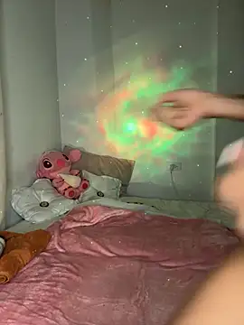 LunaTemptress  online show from October 7, 5:15 am