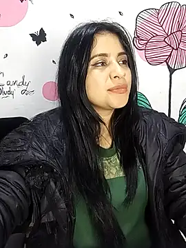 ValerieLove  online show from October 22, 7:46 pm