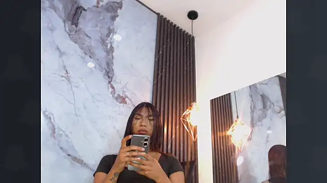 Penelopee Rouse online show from March 15, 8:04 pm