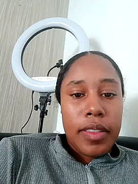 Snapshot of MoniqueMulberry chatting on September 24, 7:06 pm MoniqueMulberry online show from September 24, 7:06 pm