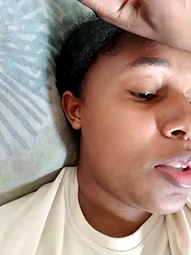 Snapshot of MoniqueMulberry chatting on October 4, 6:28 pm MoniqueMulberry online show from October 4, 6:28 pm