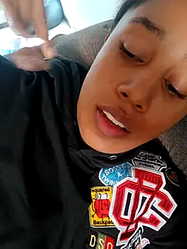 MoniqueMulberry online show from November 29, 7:28 pm