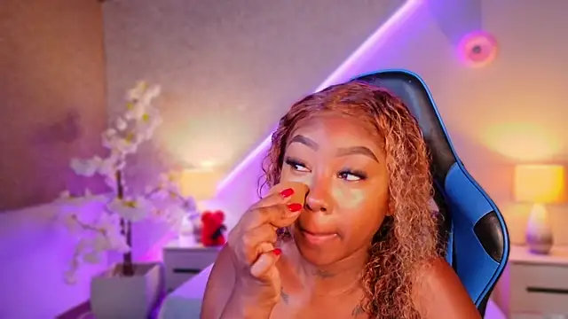 Snapshot of Kishalove_ chatting on July 30, 10:25 am Kishalove online show from July 30, 10:25 am
