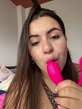 Snapshot of Sara_B_Sexual chatting on February 17, 12:23 pm Sara B Sexual online show from February 17, 12:23 pm