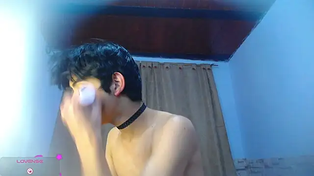 Snapshot of DaraKat18 chatting on September 25, 9:18 pm DaraKat18 online show from September 25, 9:18 pm