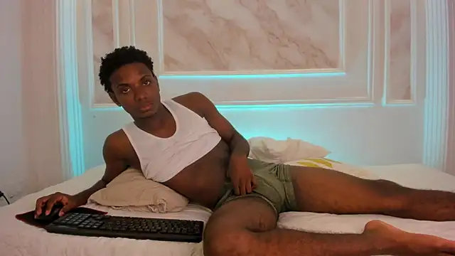 Snapshot of Amare_25 chatting on September 30, 7:19 pm Amare 25 online show from September 30, 7:19 pm