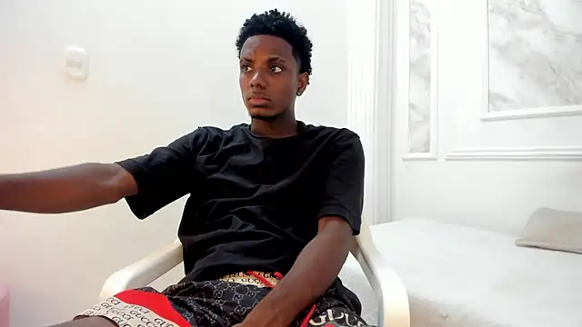 Snapshot of Amare_25 chatting on October 16, 7:26 pm Amare 25 online show from October 16, 7:26 pm