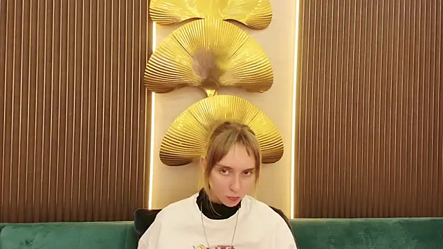 Beverly Gomes online show from October 2, 5:58 am