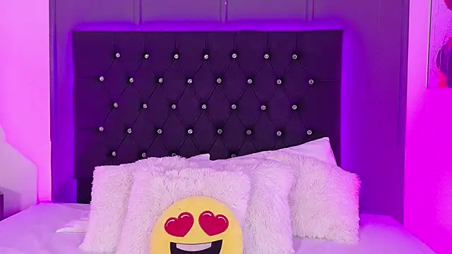 qk1 AND qk5 online show from September 9, 9:14 pm