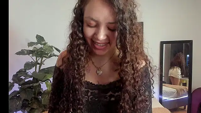 Snapshot of RubyStrong chatting on October 9, 7:45 pm RubyStrong online show from October 9, 7:45 pm