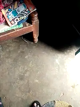 CUTE-004 online show from July 30, 8:24 am