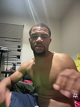 Snapshot of kingtaydo chatting on March 8, 2:04 am kingtaydo online show from March 8, 2:04 am