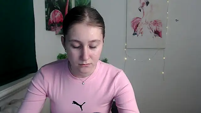 Milka kamila online show from November 18, 12:31 pm