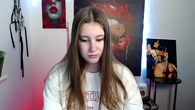 Snapshot of Milka_kamila chatting on March 16, 2:21 pm Milka kamila online show from March 16, 2:21 pm