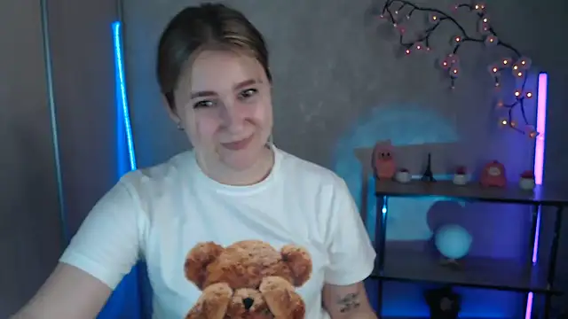Milka kamila online show from June 11, 12:58 pm
