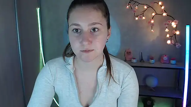 Milka kamila online show from June 12, 12:37 pm