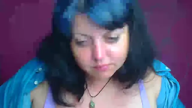Amelia Kissu online show from September 10, 4:56 am