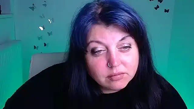 Amelia Kissu online show from September 15, 5:07 am