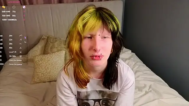 KandraCruser online show from November 14, 8:07 pm