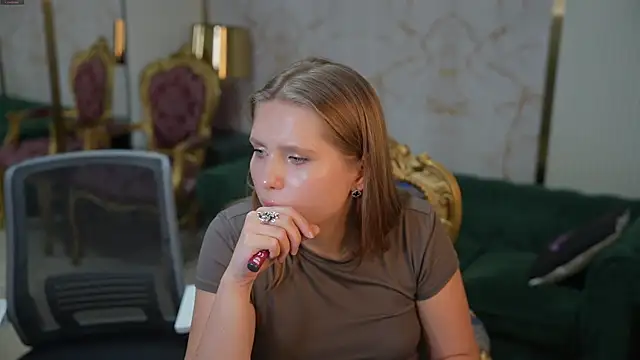 Snapshot of Tiana_Princesss chatting on September 26, 2:54 pm Tiana Princesss online show from September 26, 2:54 pm