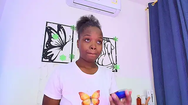 DARELYN REED  online show from January 6, 11:47 am