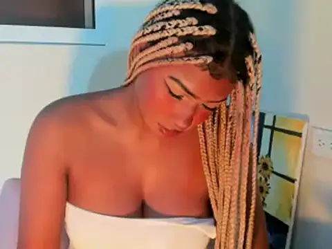 SophiaBloss online show from June 10, 6:34 am
