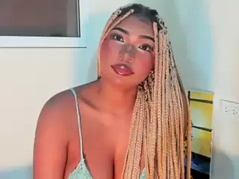 SophiaBloss online show from June 10, 11:24 pm