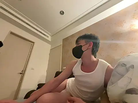 kaikai1335 online show from February 2, 2:49 pm