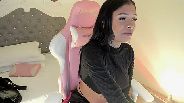  Sharloth  online show from October 11, 12:36 pm